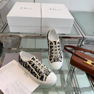 Кроссовки женские Dior