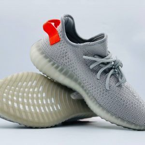 Кроссовки Adidas Yeezy Boost 360