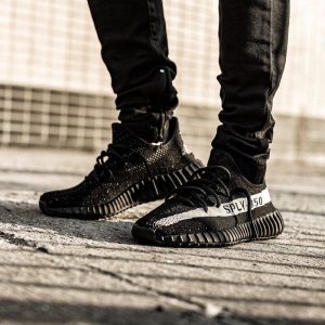 Кроссовки Adidas Yeezy Boost 350