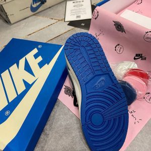 Кроссовки Travis Scott x FragmScott x Nike Air Jordan 1 High
