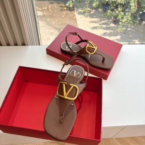 Сандалии Valentino Garavani
