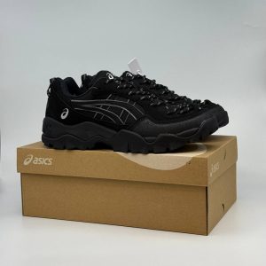 Кроссовки Asics Gel - Pickax