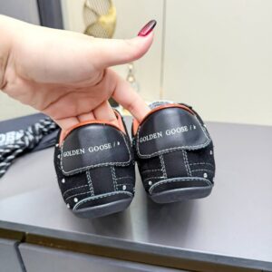 Кроссовки Golden Goose