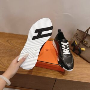 Кроссовки Hermès