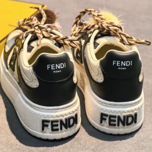 Кроссовки Fendi