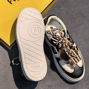 Кроссовки Fendi