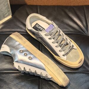 Кроссовки Golden Goose